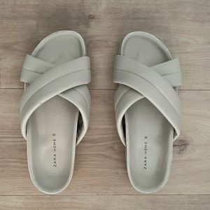 Brand New Zara Slides